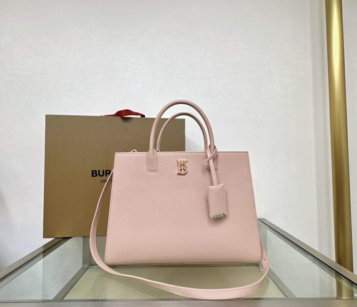 Picture of Burberry Handbags _SKUfw203563480fw